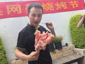 烧烤团建，快乐相随，团结协作，共创辉煌！ 东吴网架举办2024年夏季烧烤节
